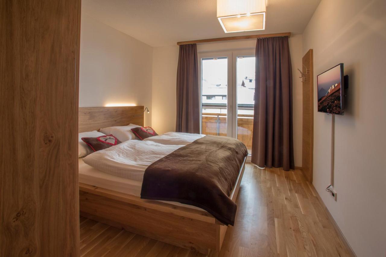 Grossglockner Alpin Lodge マトライ・イン・オストティロル エクステリア 写真